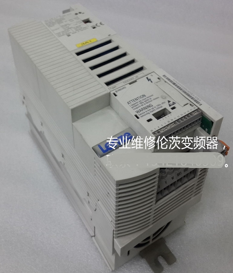 山東 煙臺(tái)倫茨E82EV302_4B變頻器維修 Lenze變頻器通電無顯示 過電流維修